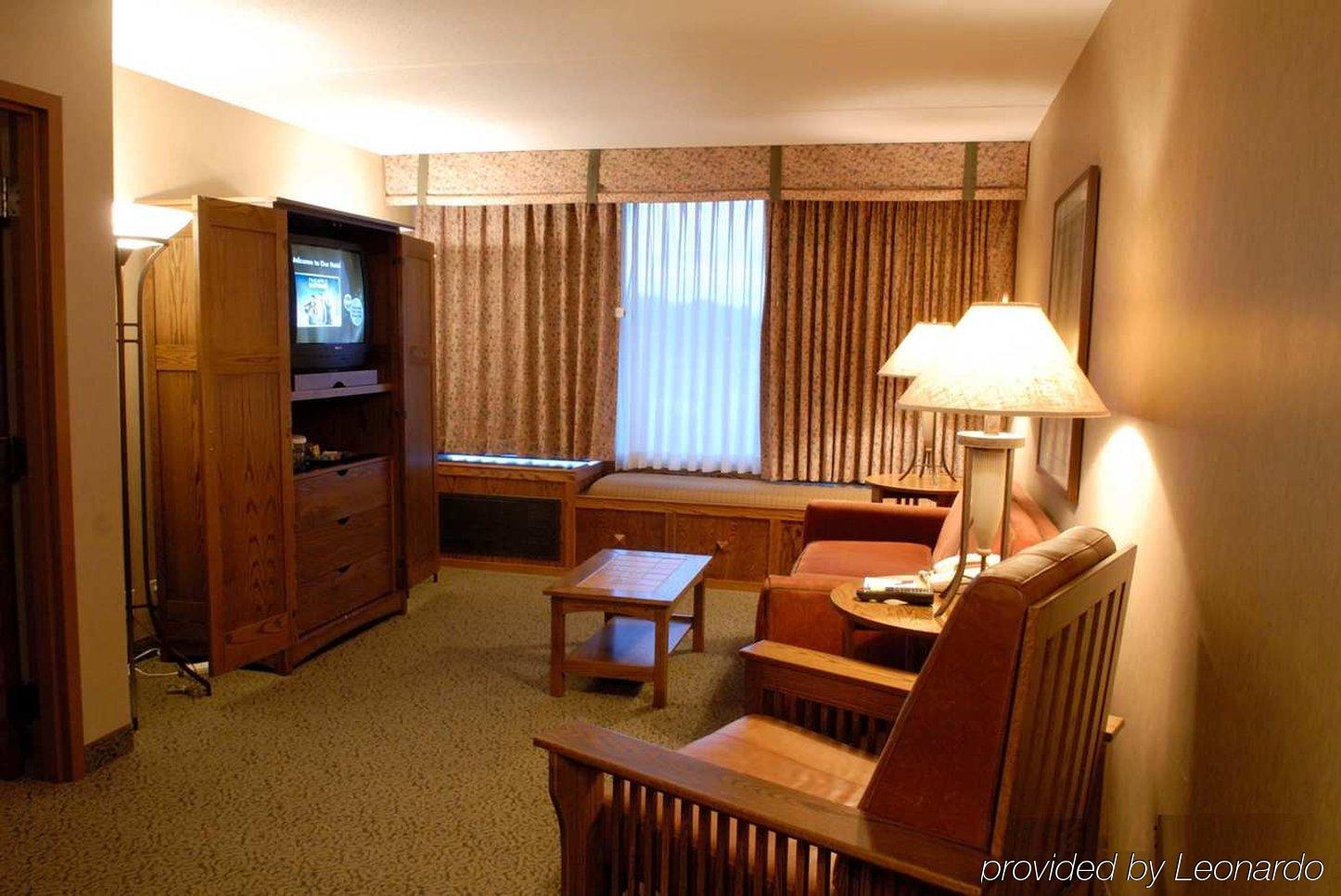 Doubletree By Hilton Libertyville-Mundelein Zimmer foto